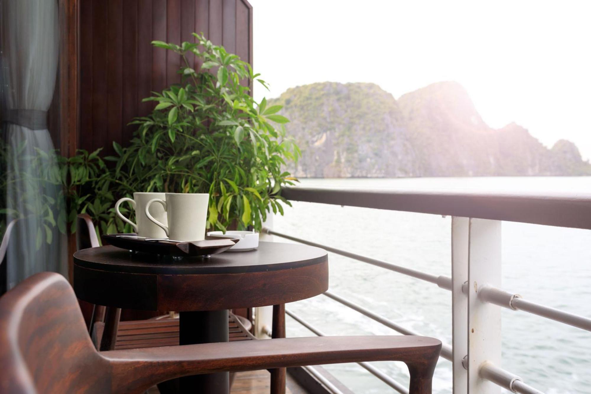 Hotel Amanda Luxury Cruise Ha Long Exterior foto
